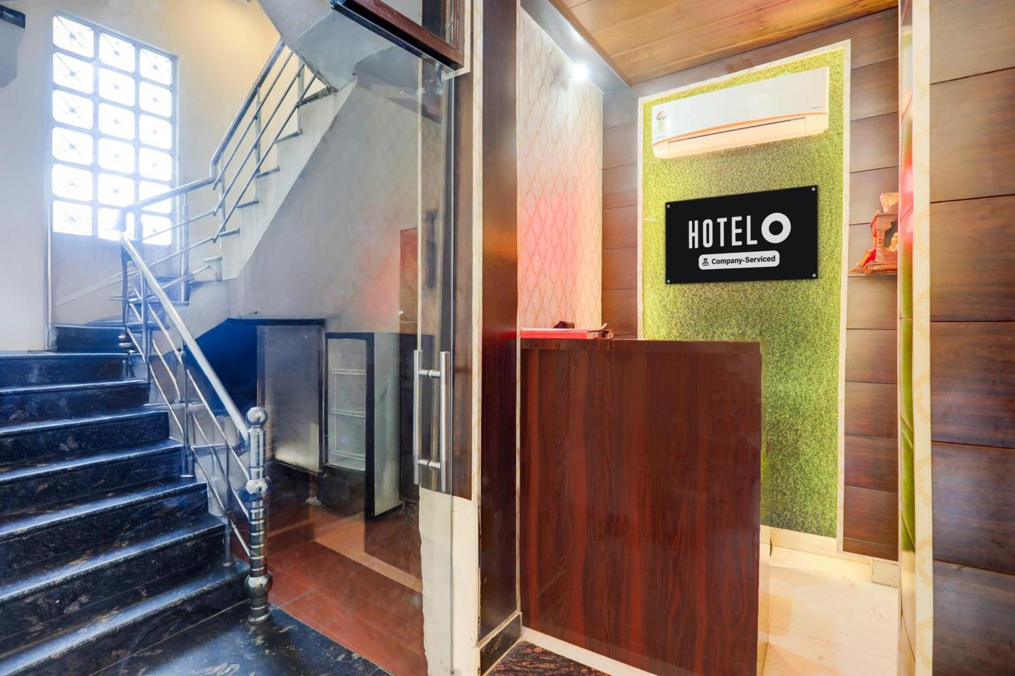 Super Hotel O Sankat Mochan Gandhi Nagar Kakarmatha Exterior foto